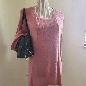 NWT SILVERWEAR PINK LIGHT SWEATER TUNIC SIZE L